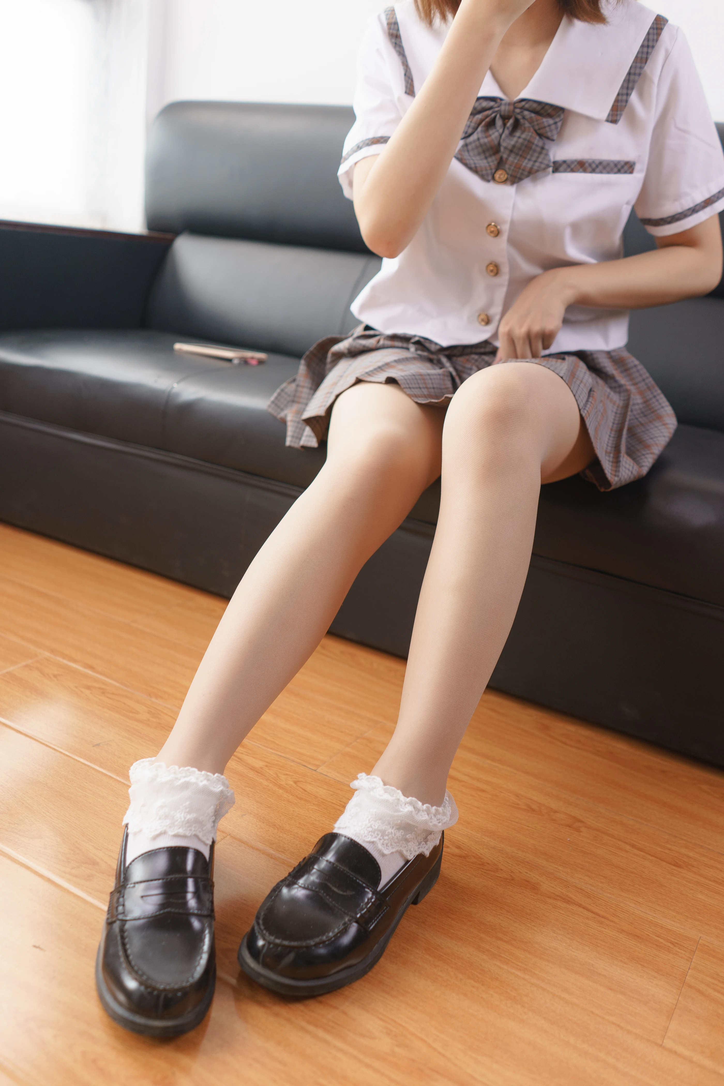 森萝财团 [BETA-025] 校服肉丝少女 [101P]插图2